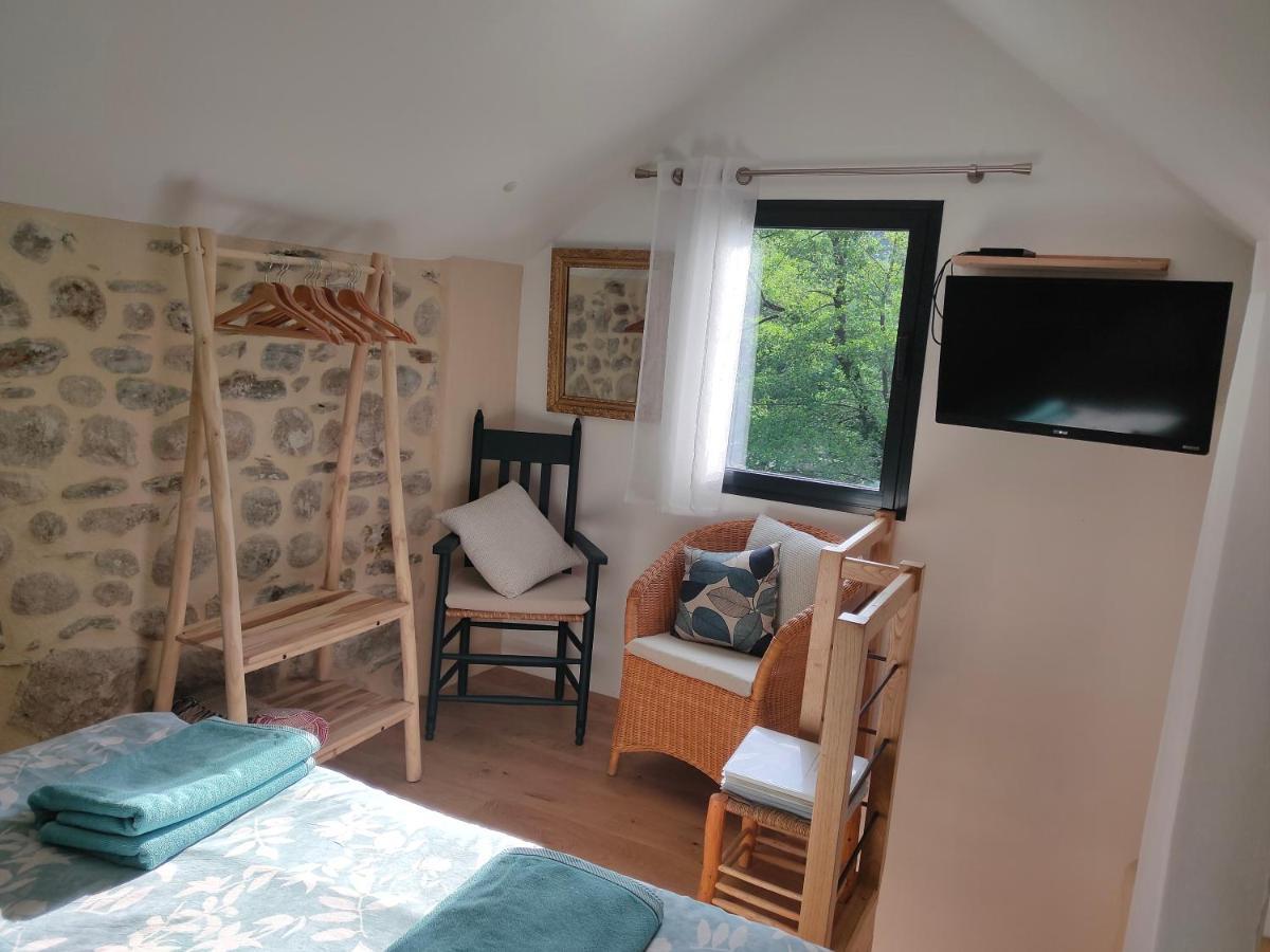 Le Secret du Moulin, agréable tiny house Villefort Villefort  Extérieur photo